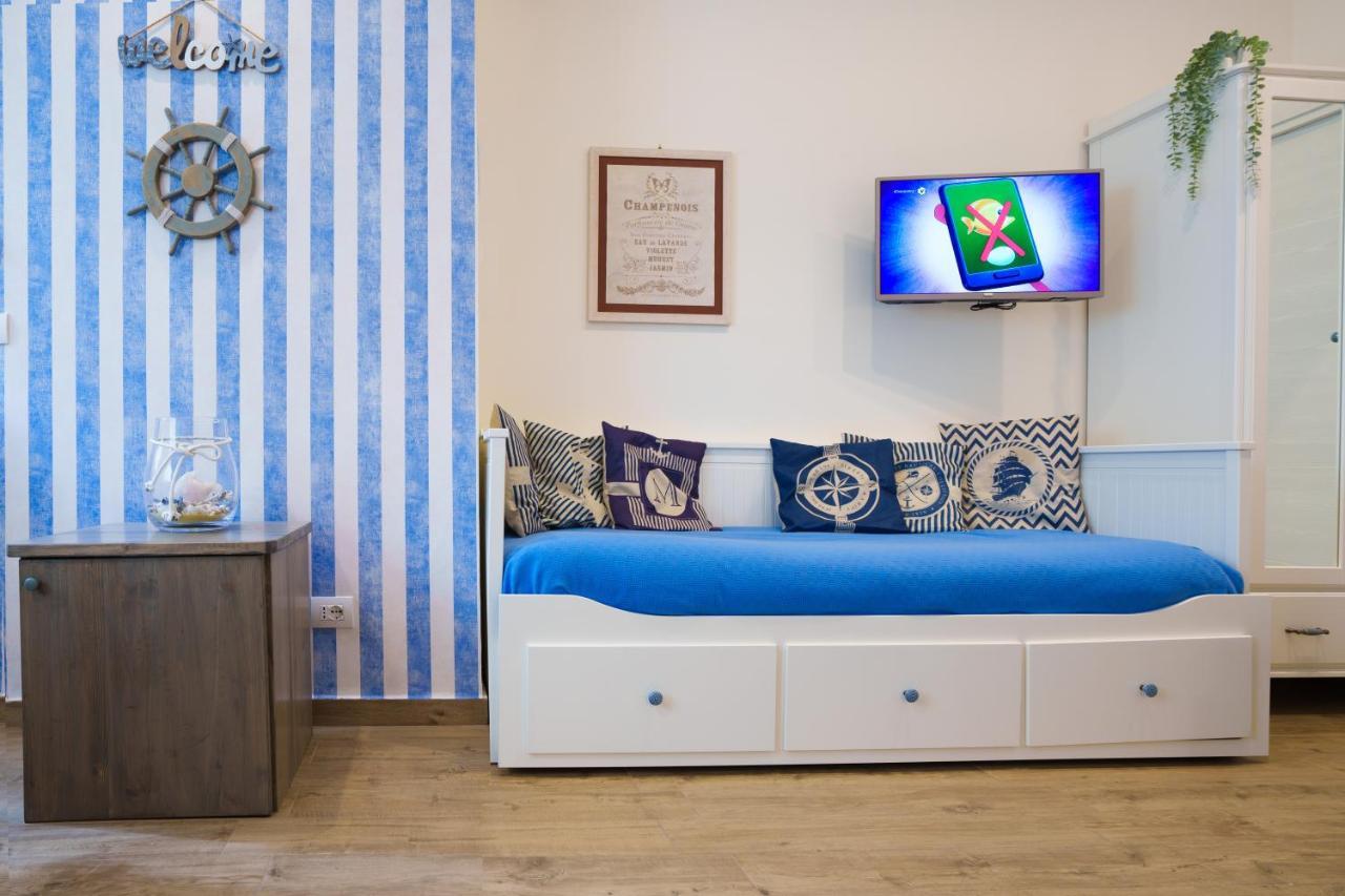 Quattro Torri B&B Санта Тереза ди Рива Екстериор снимка