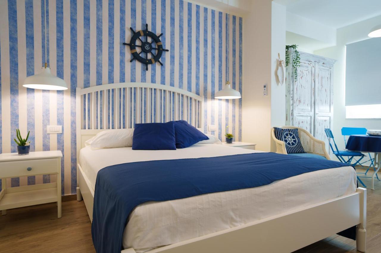 Quattro Torri B&B Санта Тереза ди Рива Екстериор снимка
